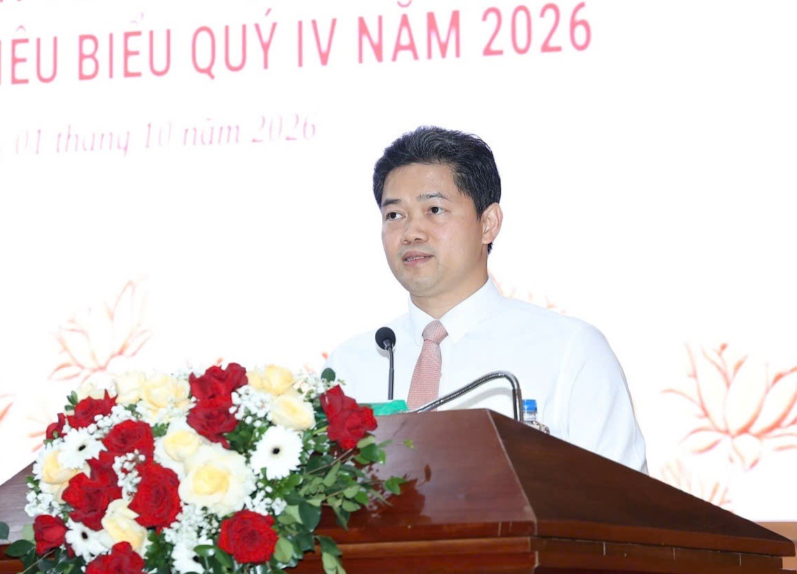 越南国会十六届二次会议开幕，审议47项法律决议草案 · 报道配图